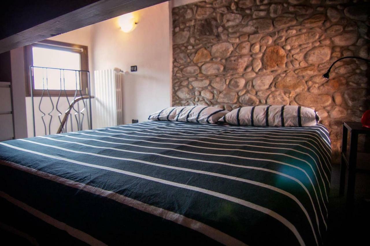 Piccola Casa Vacanze - Small Vacation House Porto Valtravaglia Exterior photo