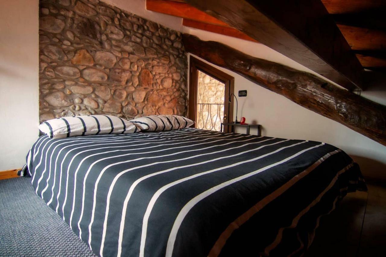 Piccola Casa Vacanze - Small Vacation House Porto Valtravaglia Exterior photo